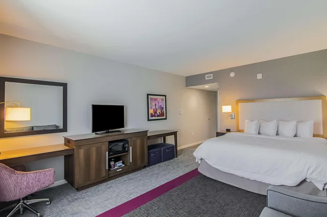 غرفة بسرير مزدوج، Hampton Inn & Suites Dallas/Richardson 6/6