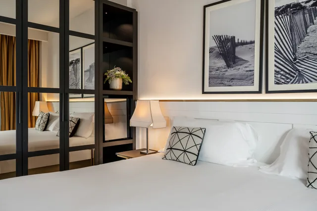 غرفة كومفورت بإطلالة على البحر بشرفة مفردة بسرير مزدوج، Savoia Hotel Rimini 3/3