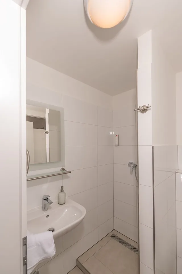 غرفة قياسية بسرير مزدوج، Boutique Hotel Kronenstuben 4/5