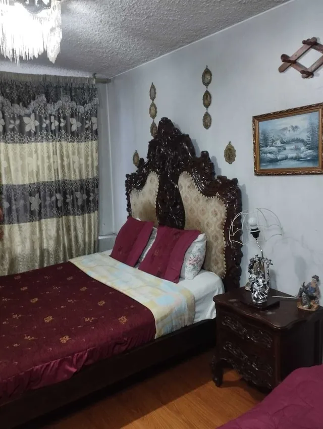 City, 1 Single and 2 Queen Beds، Escocie 2/10
