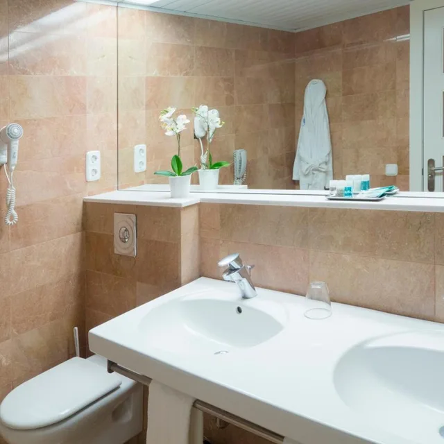غرفة بسرير مزدوج أو سريرين منفصلين، Clipper and Villas 10/10