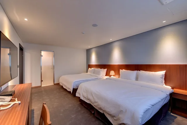 Suite, 2 Double Beds, Sea and Mountain View, Ocean View، Sea & Moon Tourist Hotel 1/4