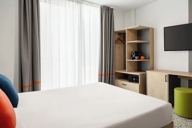 Superior, Double Bed, Argento Hotel 6/10