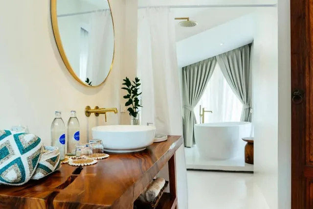 Deluxe, Double Bed, Side Sea View، Zazen Boutique Resort & Spa 2/2
