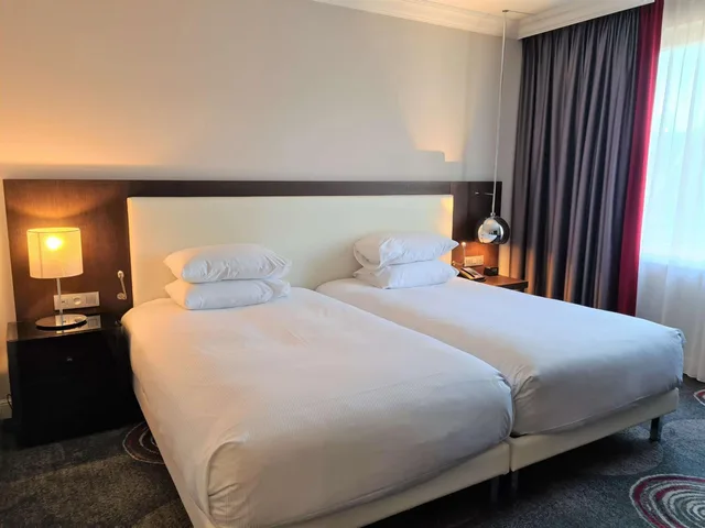 Room, Single Bed, Hilton Brussels Grand Place 8/10