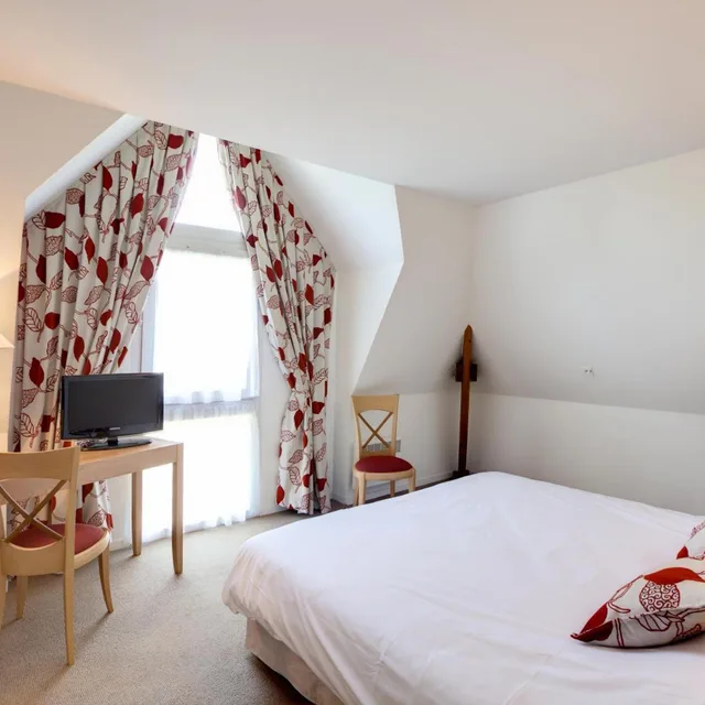 Room, Single, Domaine Des Ormes 10/10