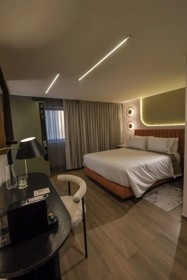 غرفة قياسية بسرير كوين، Expo Satelite Hotel and Suites 4/7