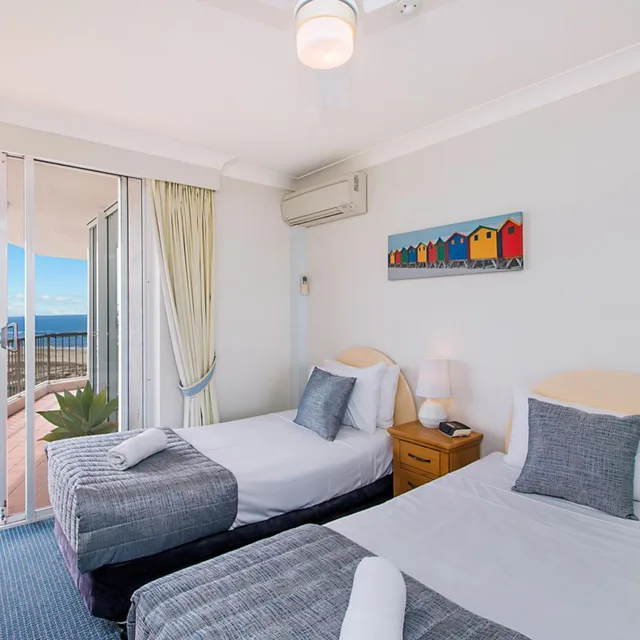 2 Bedrooms, Superior, Apartment, Ocean View, Meridian Tower Apartments 2/10