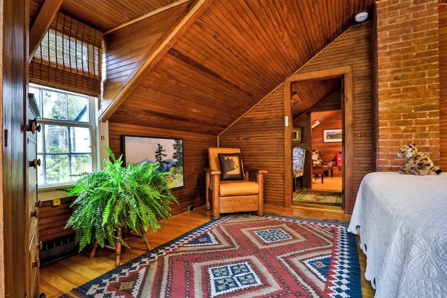 جناح بسرير كينج، Lake Placid Stagecoach Inn 7/8