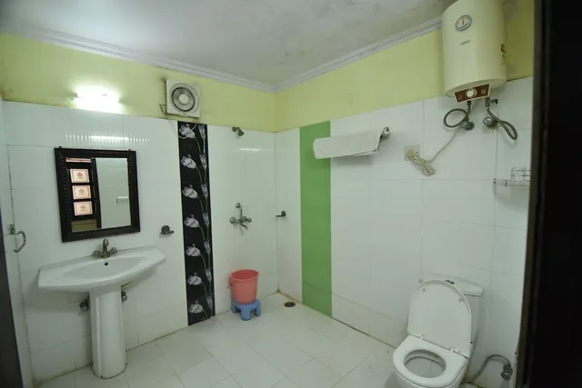 Maharaja, Royal, Suite, Single Bed، Hotel Vaishnavi 2/2