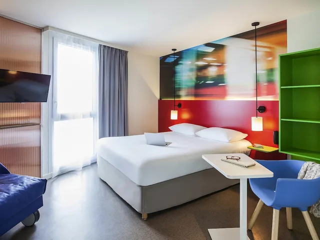 جناح عائلي بسرير مزدوج وسريرين منفصلين، Ibis Styles Mulhouse Centre Gare 2/3