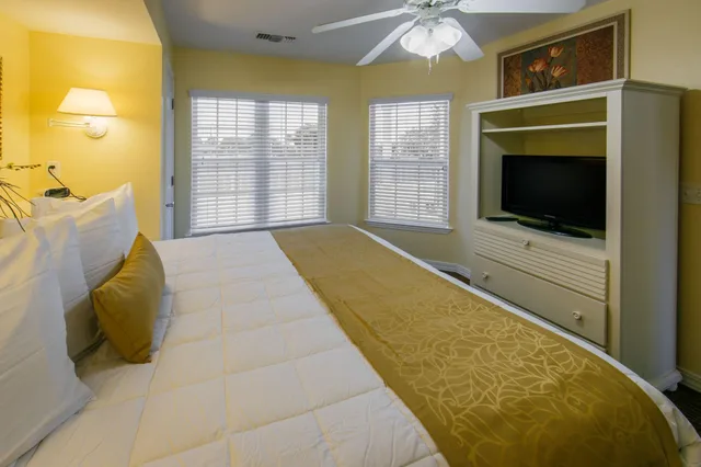 2 Bedrooms, Lodge، Holiday Inn Club Vacations Orlando Breeze Resort 3/3