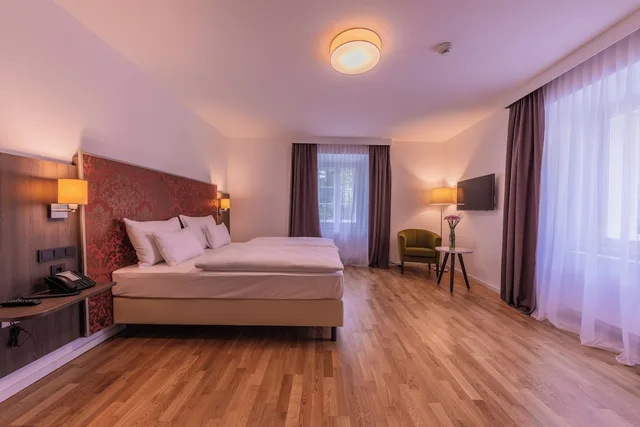Pytloun Schlosshotel Weikersdorf، Baden 4/50