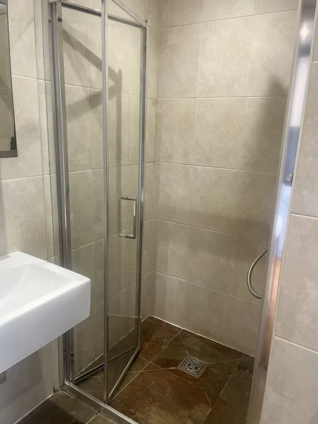 Standard, Double Bed, Kew Rooms 5/10