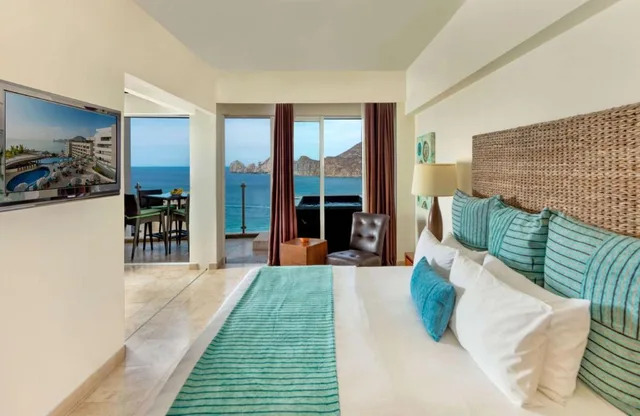 غرفة تنفيذية بسرير كينج بإطلالة على البحر بغرفة نوم واحدة مع أريكة، Corazon Cabo Resort and Spa (ex Cabo Villas Beach Resort and Spa) 4/7