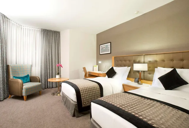 غرفة كلاسيكية بسريرين منفصلين، DoubleTree by Hilton Luxembourg 4/10