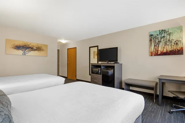 Room, Quadruple, Queen Bed, Accessible, Best Western Plus City Center 2/7