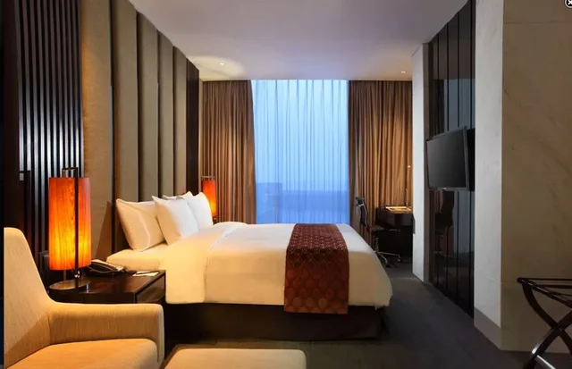غرفة ديلوكس بسرير كينج، Po Hotel Semarang 2/6