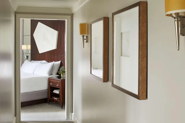 Suite, King Bed, Waldorf Astoria Atlanta Buckhead 5/5