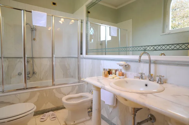 جناح سوبيريور، Park Hotel Villa Ariston 2/2