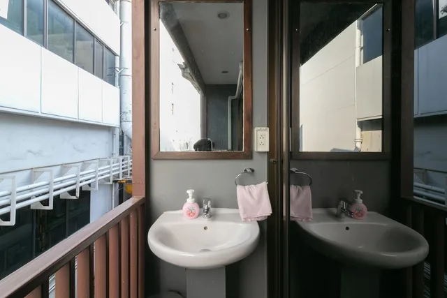 Female Dorm, Female Only, Basic, 3 Bunk Beds، Phobphanhostel 3/6