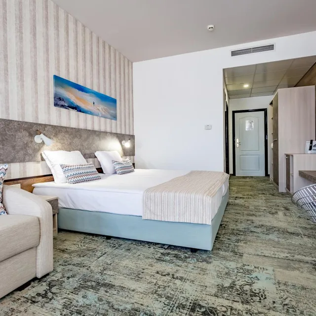Junior Suite, Lateral Side Sea View، HI Hotels Imperial Resort 2/8