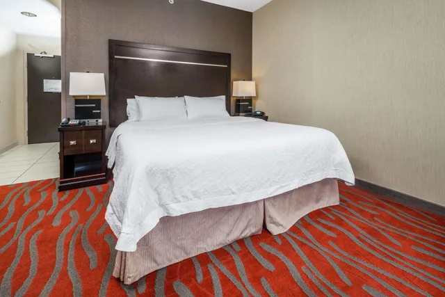 Studio, Hampton Inn And Suites Tulsa Catoosa 3/3