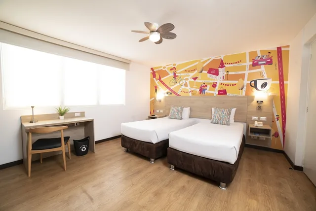 غرفة تقليدية بسريرين منفصلين، Centro by Casa Andina 3/4