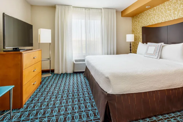 استوديو بسرير كينج، Fairfield Inn Suites Peoria East 2/4