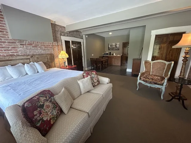 جناح بسرير كينج، William Watson Hotel 1/8