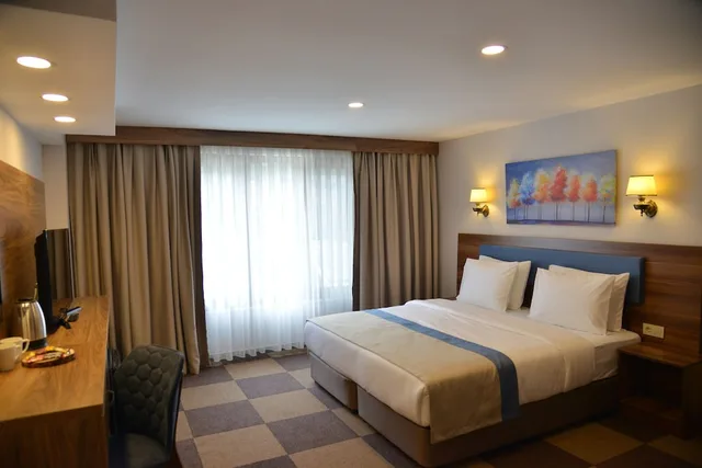 Superior, 1 Queen and 1 Single Bed, Feel & Live Hotel - Villas - Restaurant 1/4