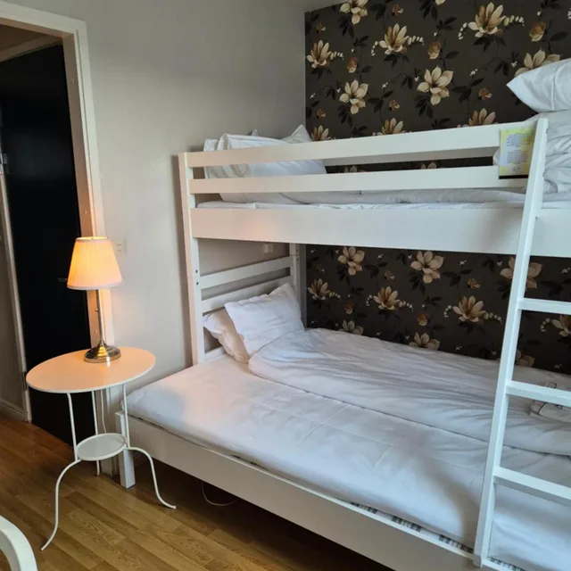 غرفة بسرير مزدوج، Smålandsstenar Hotell 9/10