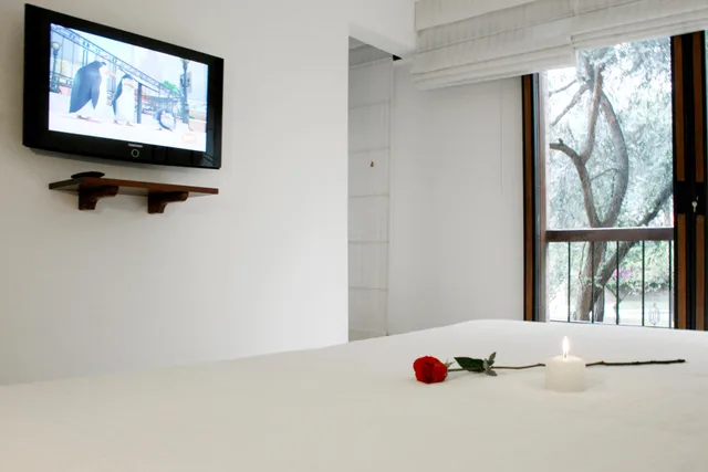 جناح جونيور، Hotel Cora 127 Plenitud 6/7