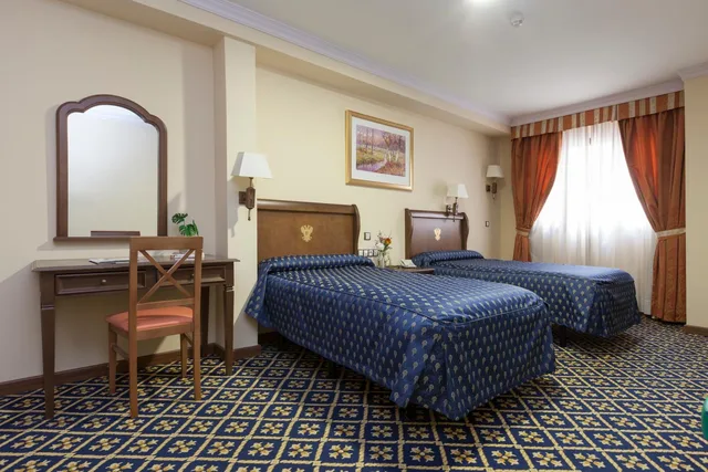 غرفة بسرير مزدوج، Agora Juan de Austria 1/10