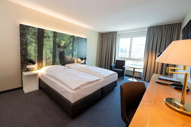 غرفة كومفورت بسرير كوين، Erikson Hotel 8/10