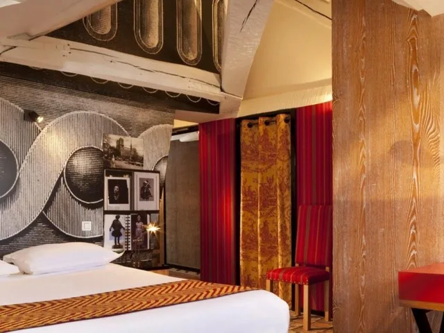 Room, Double or Twin Bed, River or River View، Hotel Le Notre Dame Saint Michel 2/2
