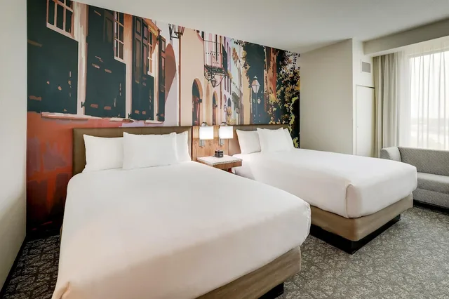 غرفة بسريرين كوين في طابق مرتفع، Drury Plaza Hotel North Charleston 1/4