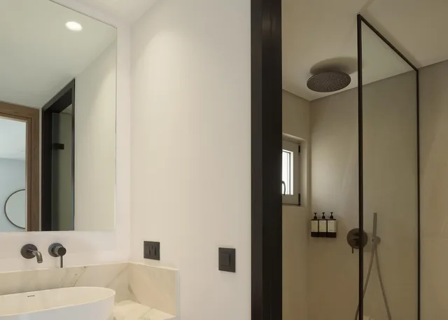 جناح بسرير كوين وسريرين منفصلين بجاكوزي، Galaxy Suites Boutique Resort 6/10