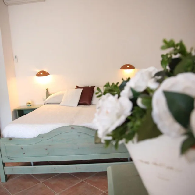غرفة رباعية، Micalosu Hotel 5/7