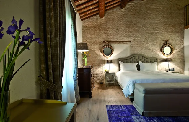 جناح جونيور بسرير كوين، LA BARCHESSA DI VILLA PISANI 4/5