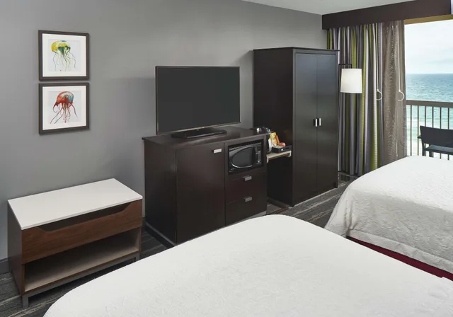 غرفة بسريرين كوين، Hampton Inn Daytona Beach Beachfront 2/2
