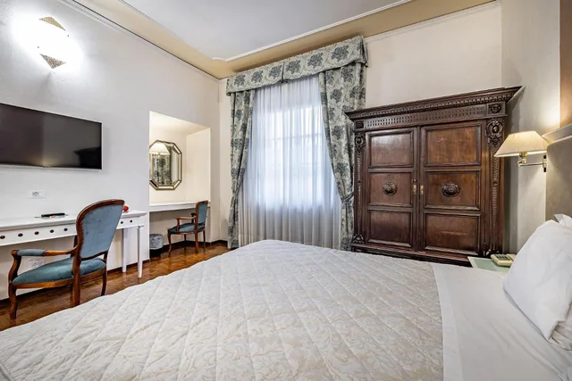 غرفة ثلاثية، Hotel Alessandra 6/10