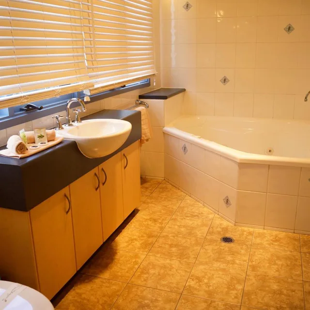 2 Bedrooms, Beach Villa, Terrace، Rayville Boat Houses 8/9