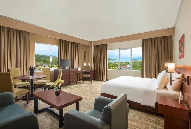 جناح جونيور، SWISS-BELHOTEL MANOKWARI 2/2