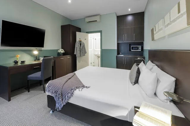 غرفة سوبيريور بسرير كينج، Vulcan Hotel 2/4