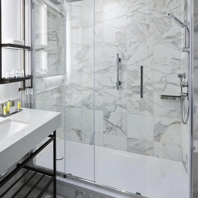 غرفة كلاسيكية بسرير كوين، Marriott London Hotel Grosvenor Square 8/9
