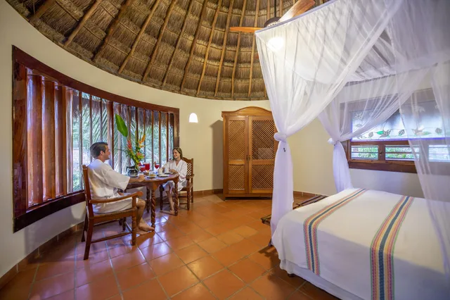 Mayan, Royal, Bungalow, King Bed, Hot Tub, The Lodge At Uxmal 2/3