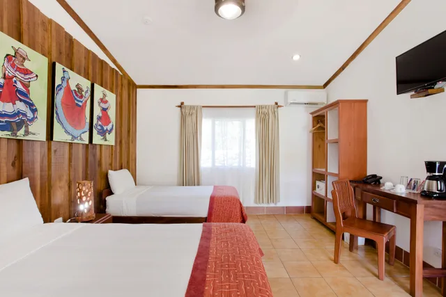 غرفة قياسية، Hacienda Guachipelin Hotel 1/4