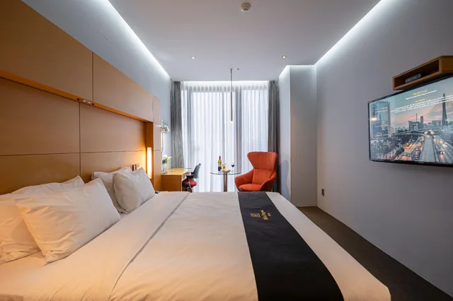 Deluxe, Double Bed, New Building، Eldis Regent Hotel 1/2