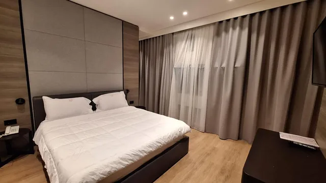 جناح بغرفتي نوم، Hotel Partner 1/1